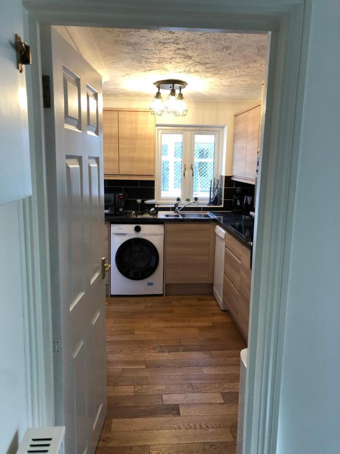 Stylish 2 Bed Apartment Next To The Norfolk Broads Coltishall Exterior foto