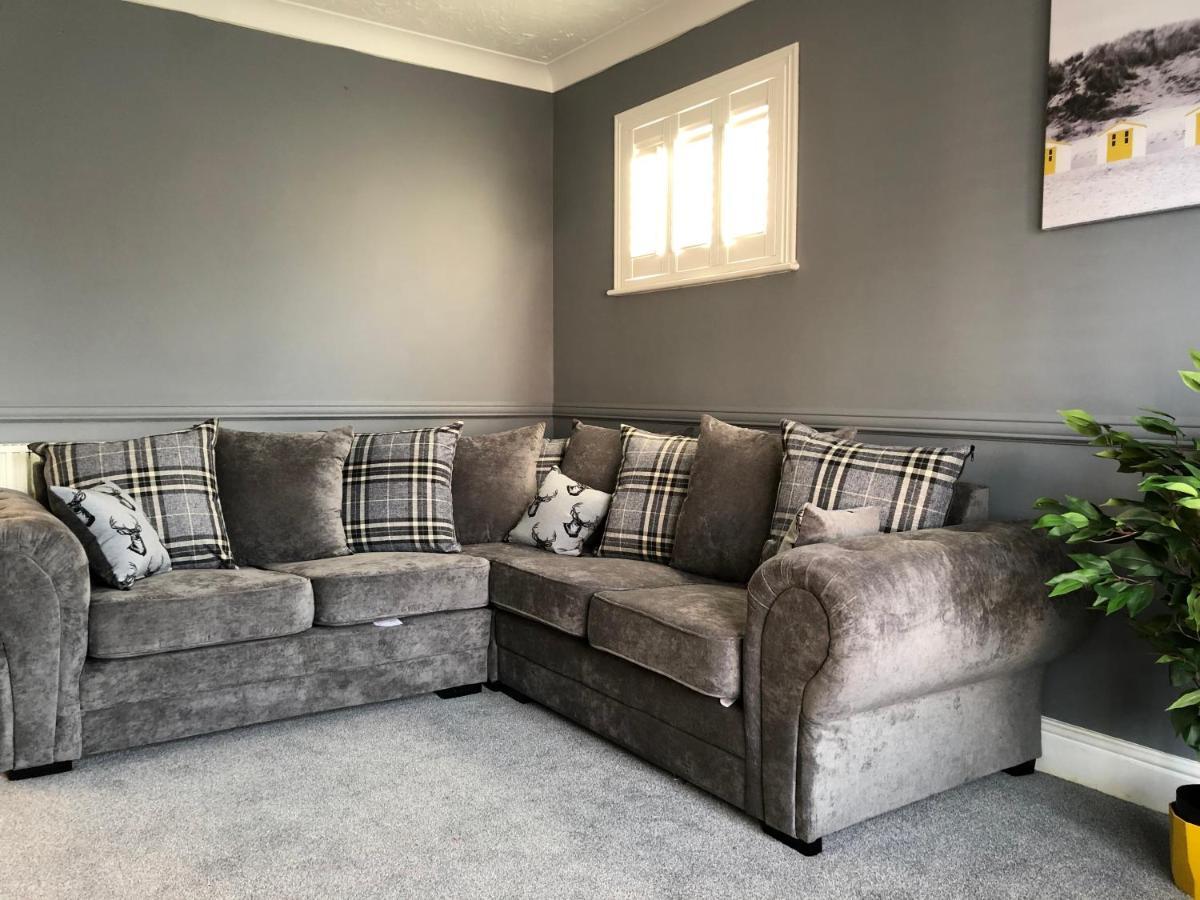 Stylish 2 Bed Apartment Next To The Norfolk Broads Coltishall Exterior foto