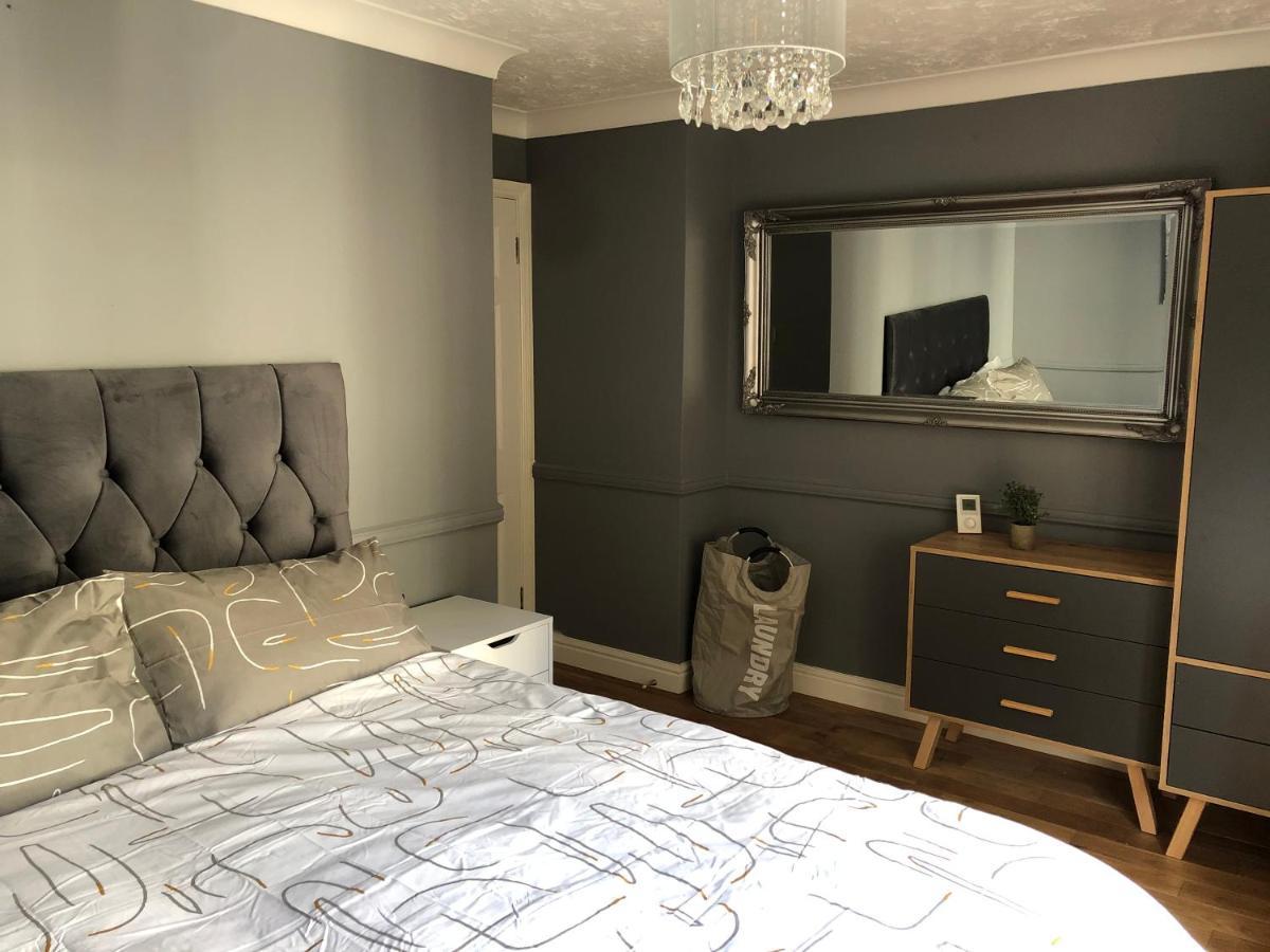 Stylish 2 Bed Apartment Next To The Norfolk Broads Coltishall Exterior foto